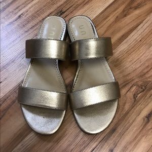 Unisa Slip On Gold slides Sandals Size 8